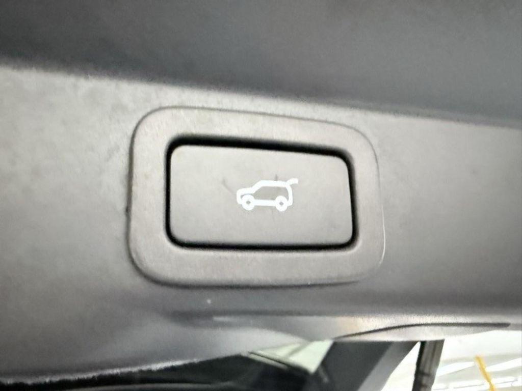 used 2020 Land Rover Range Rover Sport car, priced at $28,755