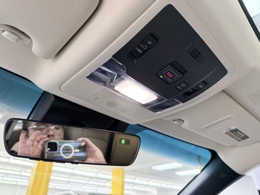 used 2019 Lexus ES 350 car, priced at $26,999