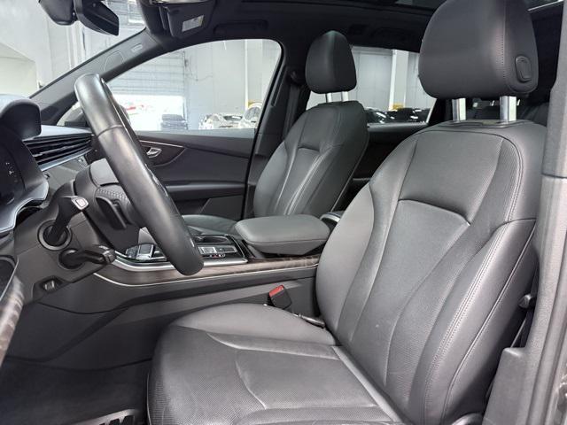 used 2020 Audi Q7 car, priced at $27,459