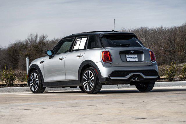 used 2024 MINI Hardtop car, priced at $26,879