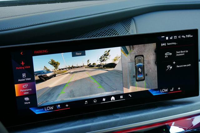 new 2025 BMW 760 car, priced at $139,075