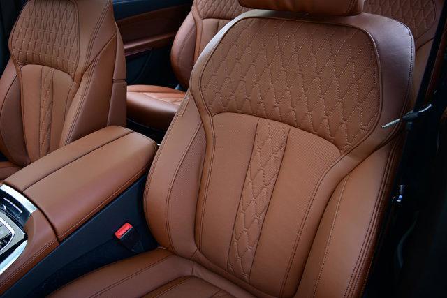 new 2026 BMW X7 car, priced at $102,225