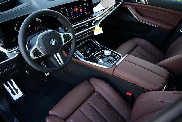 new 2025 BMW X7 car, priced at $118,575