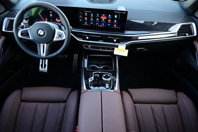 new 2025 BMW X7 car, priced at $118,575