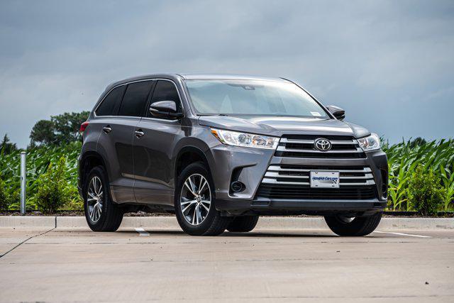 used 2017 Toyota Highlander car, priced at $19,421
