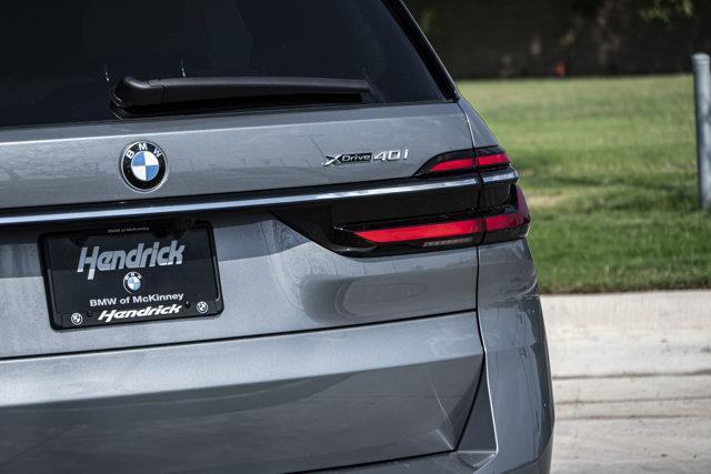 new 2026 BMW X7 car, priced at $95,775