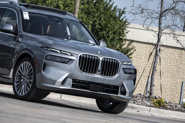 new 2026 BMW X7 car, priced at $95,775