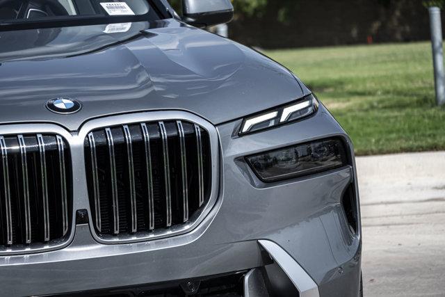 new 2026 BMW X7 car, priced at $95,775