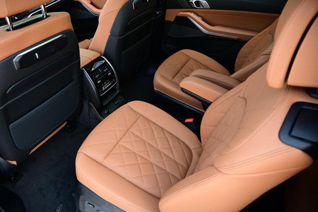 new 2026 BMW X7 car, priced at $95,775