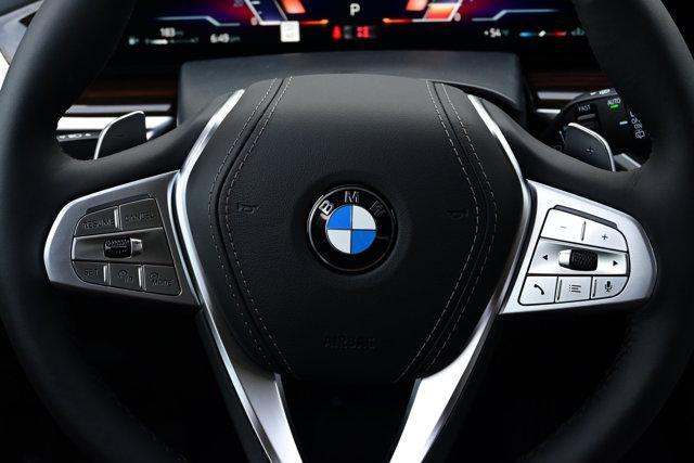 new 2025 BMW X7 car, priced at $89,675