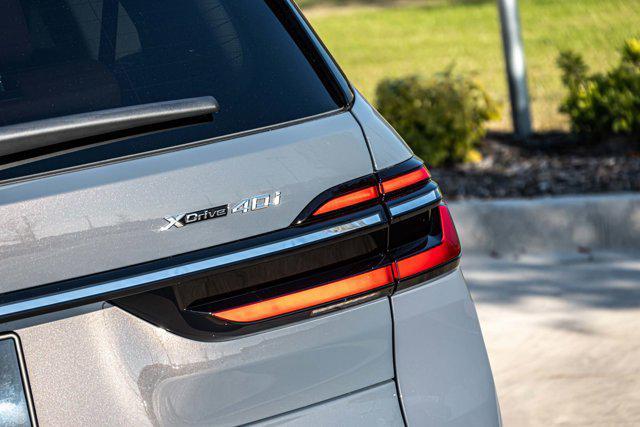 new 2025 BMW X7 car, priced at $95,625