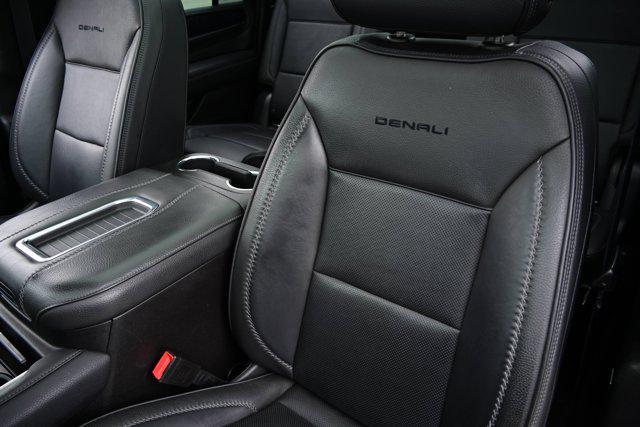 used 2021 GMC Yukon XL car, priced at $56,589