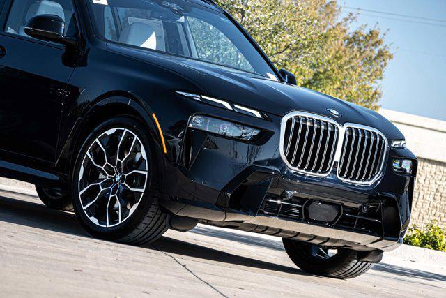 new 2025 BMW X7 car, priced at $100,625