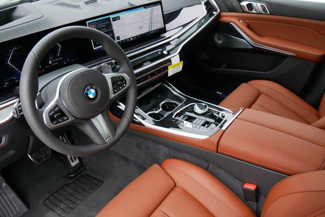 new 2025 BMW X7 car, priced at $103,625