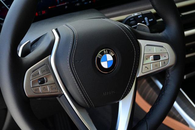 new 2026 BMW X7 car, priced at $95,625