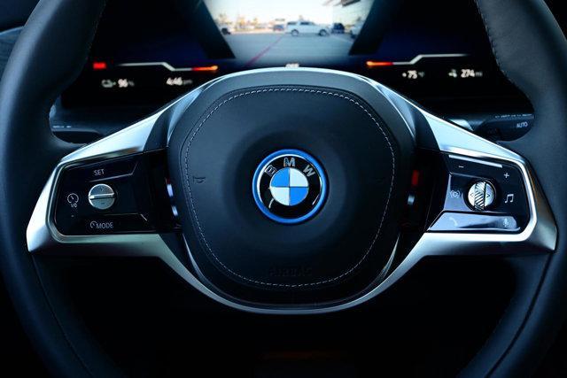 new 2025 BMW i7 car, priced at $132,300