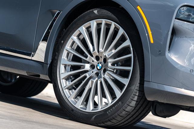 new 2026 BMW X7 car, priced at $93,225