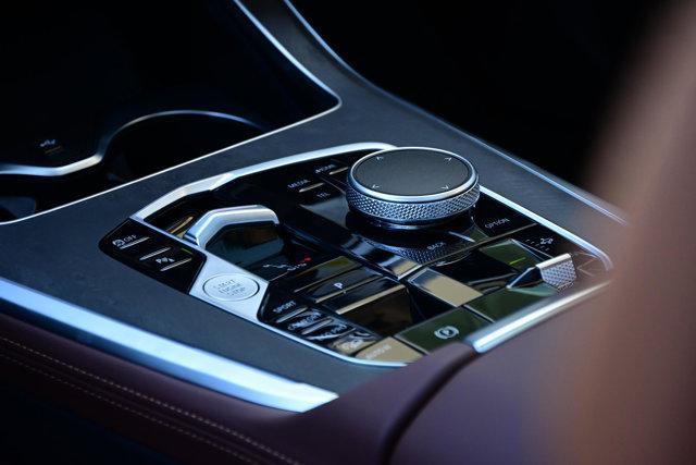 new 2026 BMW X7 car, priced at $93,225