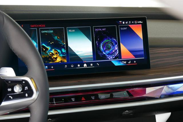 new 2025 BMW 760 car, priced at $135,075