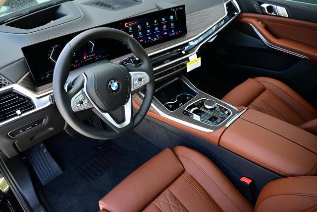 new 2026 BMW X7 car, priced at $96,025