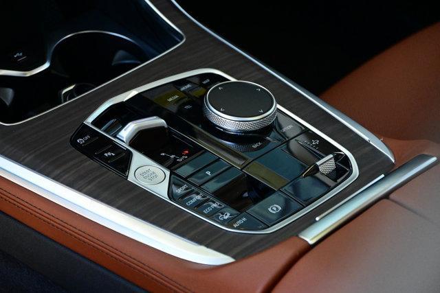 new 2026 BMW X7 car, priced at $96,025