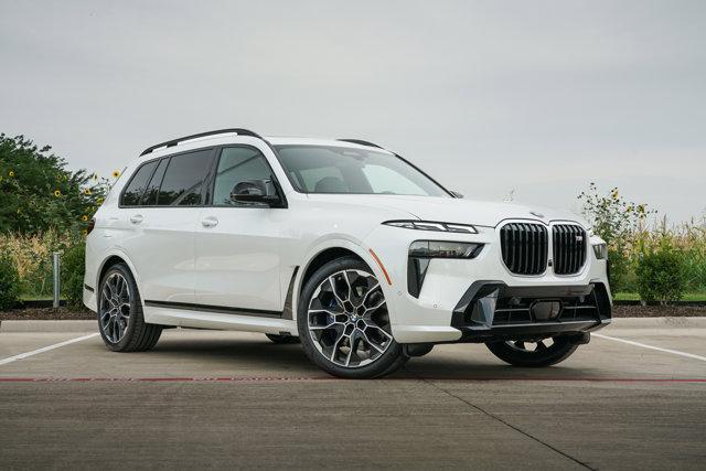 new 2025 BMW X7 car, priced at $125,525