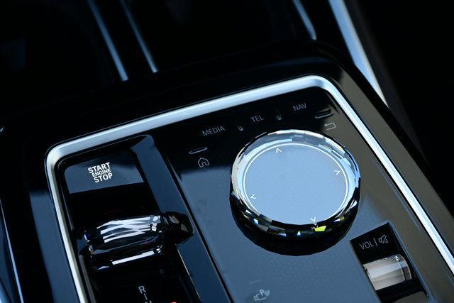 new 2025 BMW 740 car, priced at $113,525