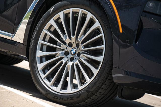 new 2026 BMW X7 car, priced at $96,025