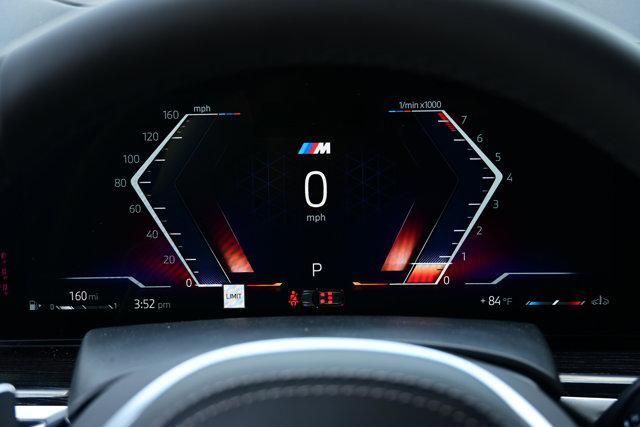 new 2025 BMW X7 car, priced at $99,975