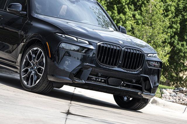 new 2025 BMW X7 car, priced at $99,975