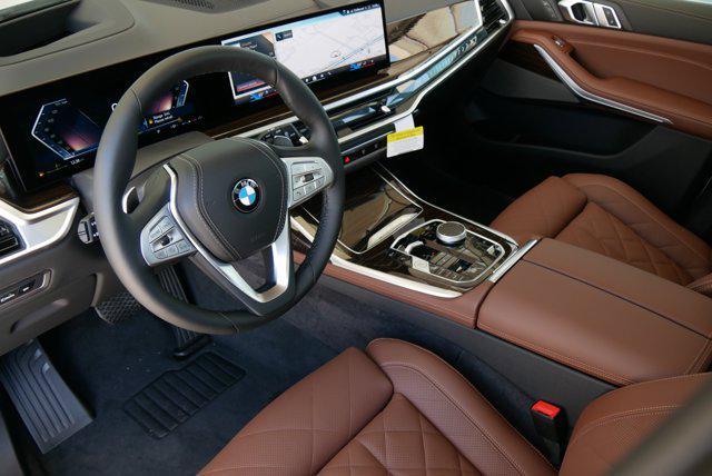 new 2025 BMW X7 car, priced at $91,525