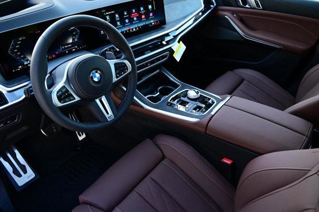 new 2025 BMW X7 car, priced at $118,575