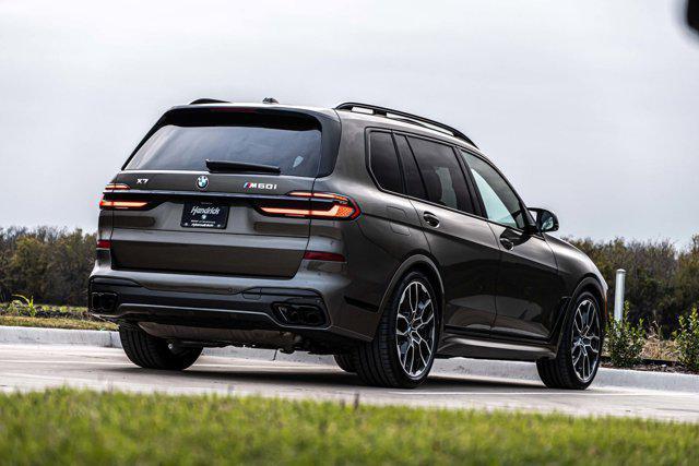 new 2025 BMW X7 car, priced at $119,725