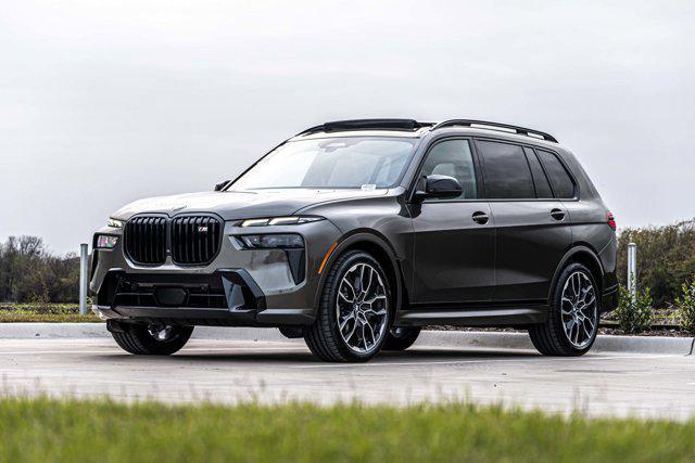 new 2025 BMW X7 car, priced at $119,725