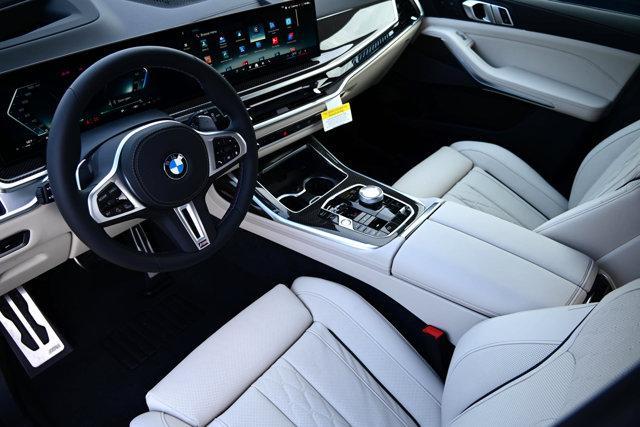 new 2025 BMW X7 car, priced at $119,725