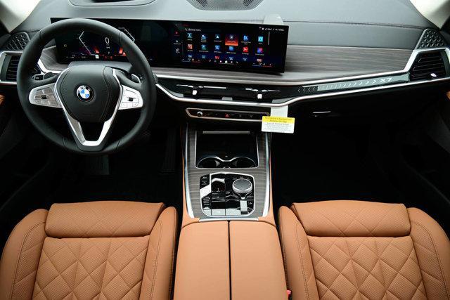 new 2025 BMW X7 car, priced at $96,325