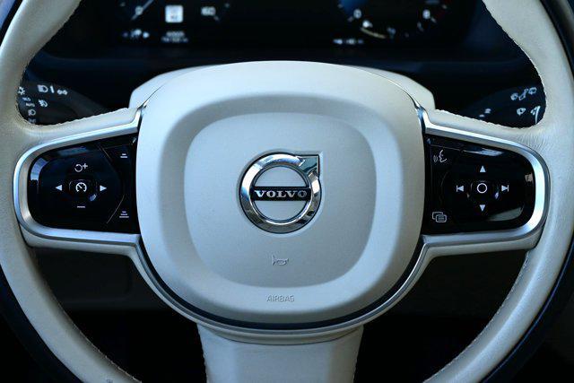 used 2020 Volvo XC90 car, priced at $32,987
