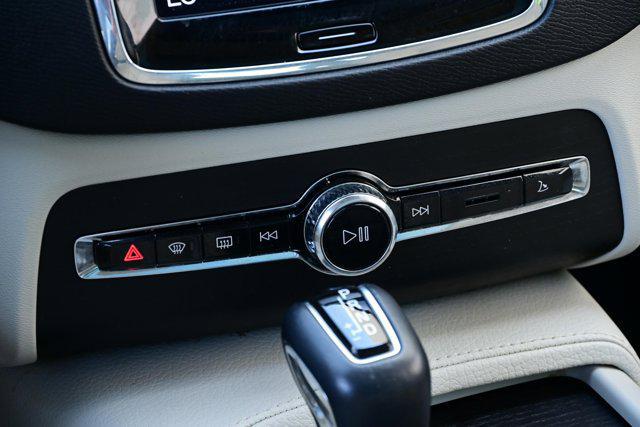 used 2020 Volvo XC90 car, priced at $32,987