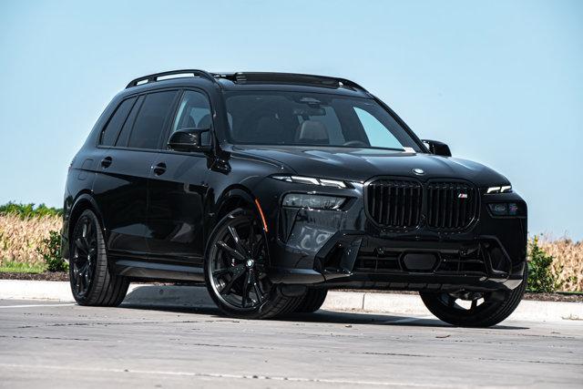 new 2025 BMW X7 car, priced at $117,225