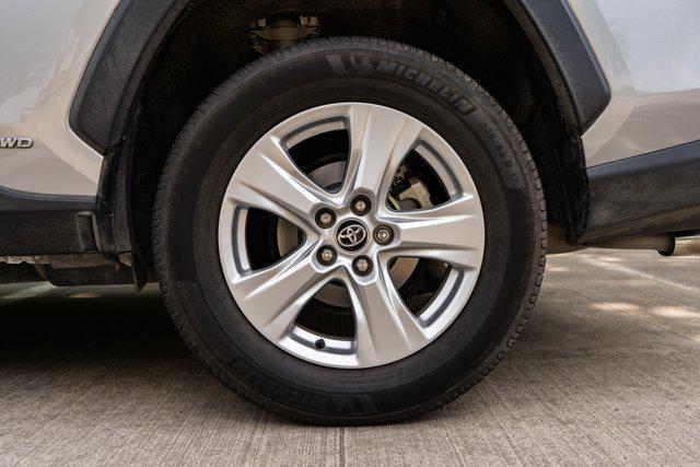 used 2021 Toyota RAV4 Hybrid car, priced at $23,987