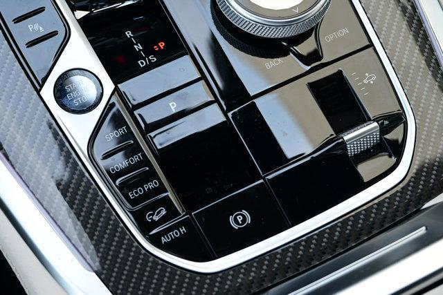 new 2026 BMW X7 car, priced at $124,275