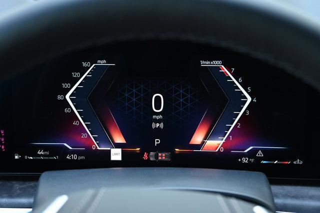 new 2026 BMW X7 car, priced at $102,275