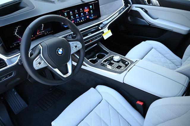 new 2026 BMW X7 car, priced at $102,275