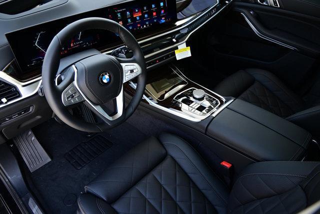 new 2025 BMW X7 car, priced at $89,675