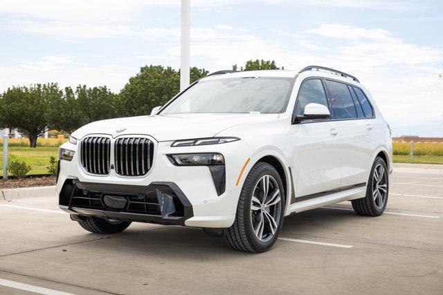 new 2025 BMW X7 car, priced at $99,325