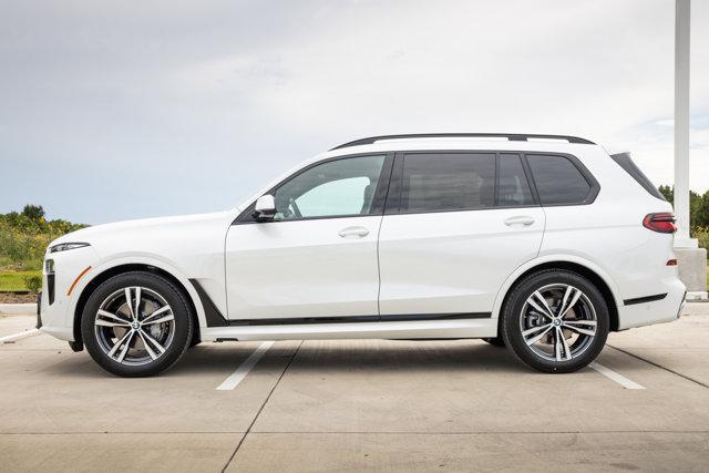 new 2025 BMW X7 car, priced at $99,325