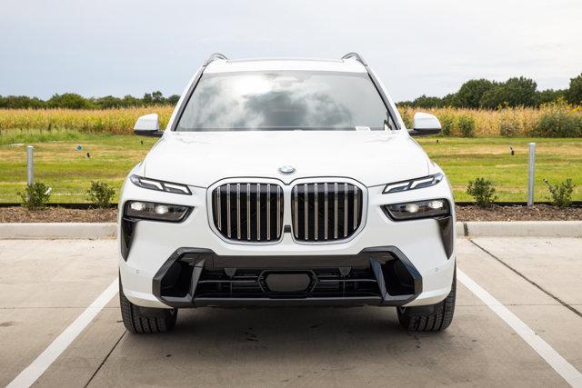 new 2025 BMW X7 car, priced at $99,325