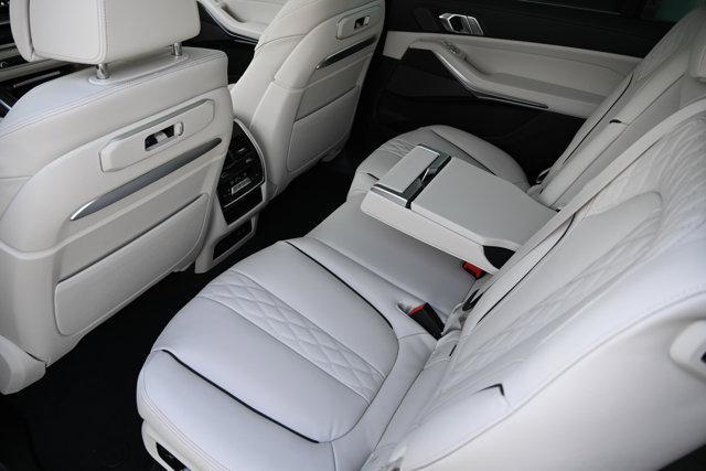 new 2026 BMW X7 car, priced at $98,825