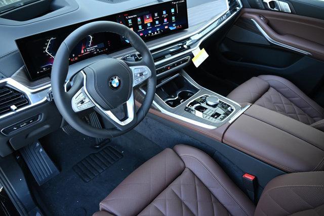 new 2026 BMW X7 car, priced at $94,925