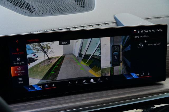 new 2026 BMW X7 car, priced at $102,375